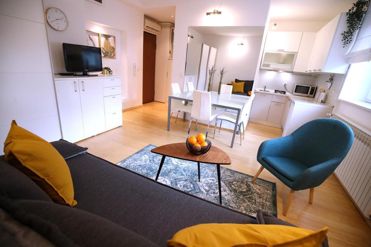 La Vie Est Belle Apartment Zagreb Ngoại thất bức ảnh